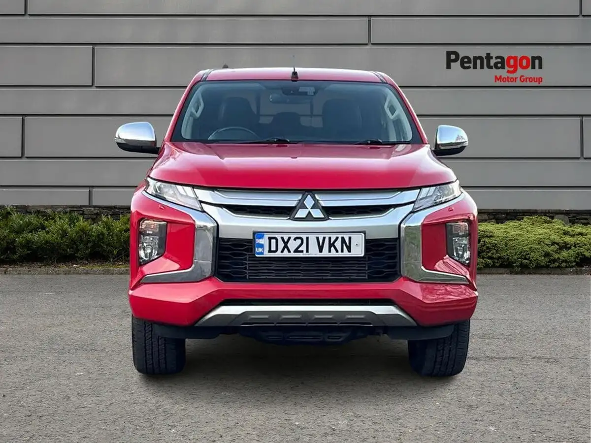 2021-mitsubishi-l200-22di-d-barbarian-auto-big-12