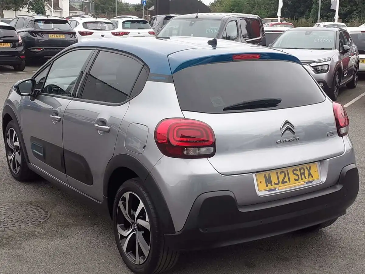 2021-citroen-c3-12-puretech-shine-plus-83ps-big-3