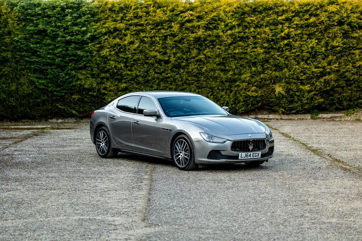 2014-maserati-ghibli-30-big-1