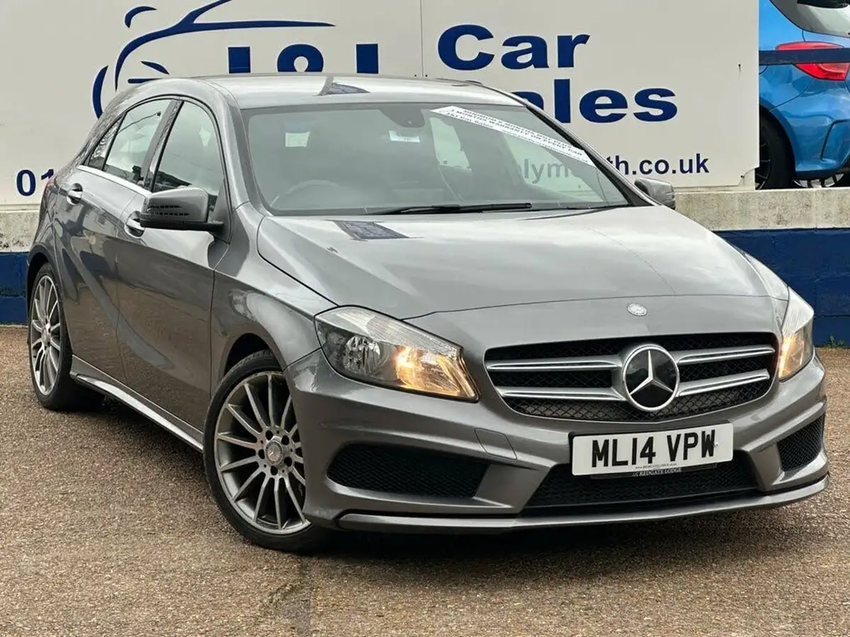 2014-mercedes-benz-a-class-21cdi-a200-amg-sport-big-0