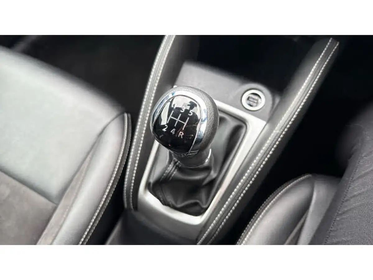 2022-nissan-micra-10-ig-t-n-sport-big-12