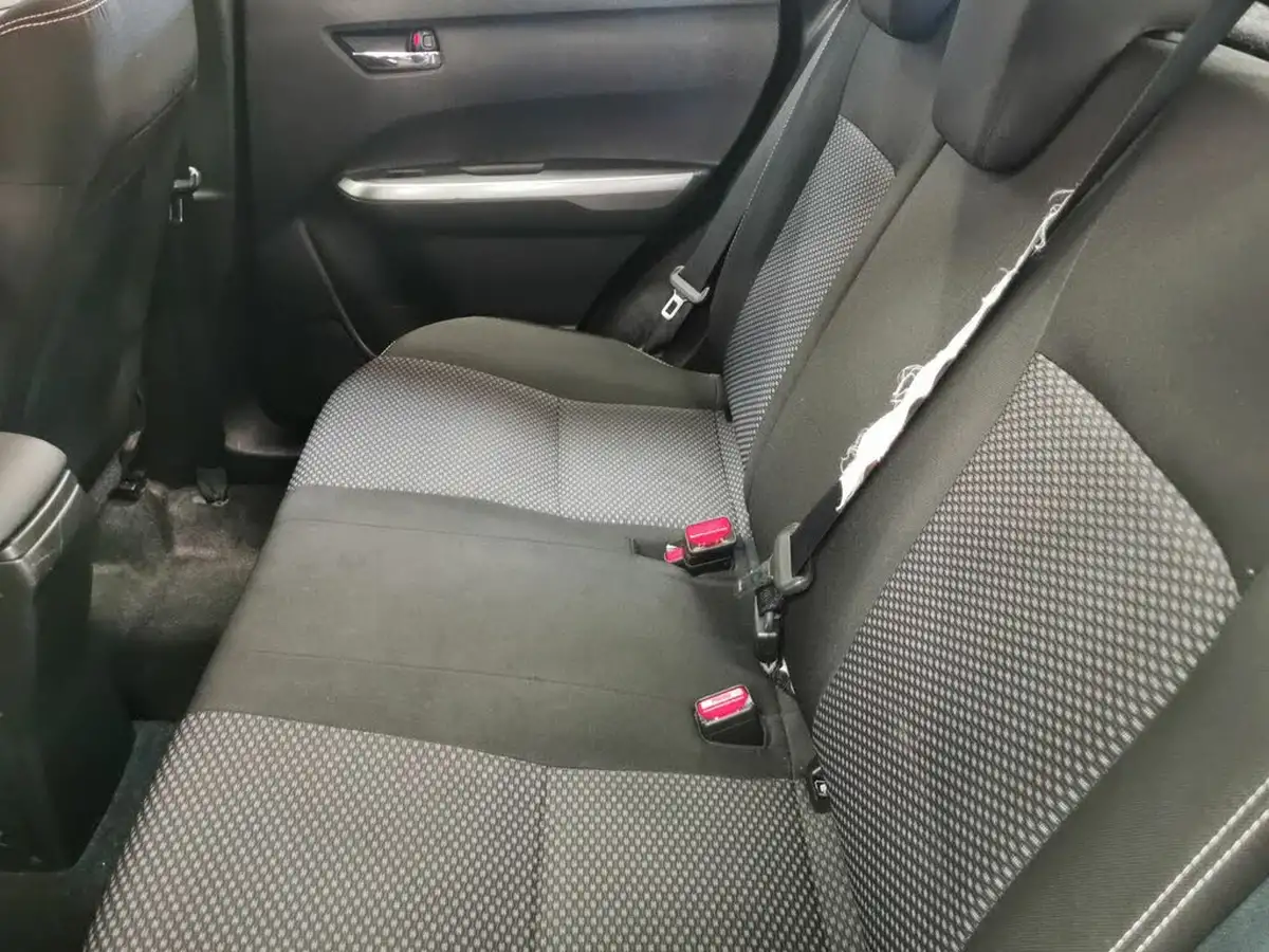 2019-suzuki-vitara-10-boosterjet-sz4-big-28