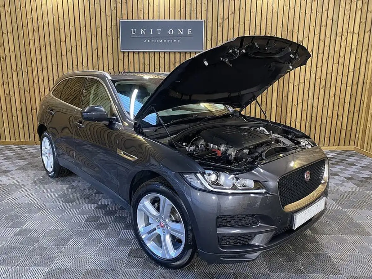 2020-jaguar-f-pace-20-i4d-portfolio-180ps-awd-auto-big-46