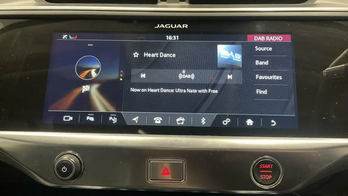 2019-jaguar-i-pace-ev400-hse-big-27