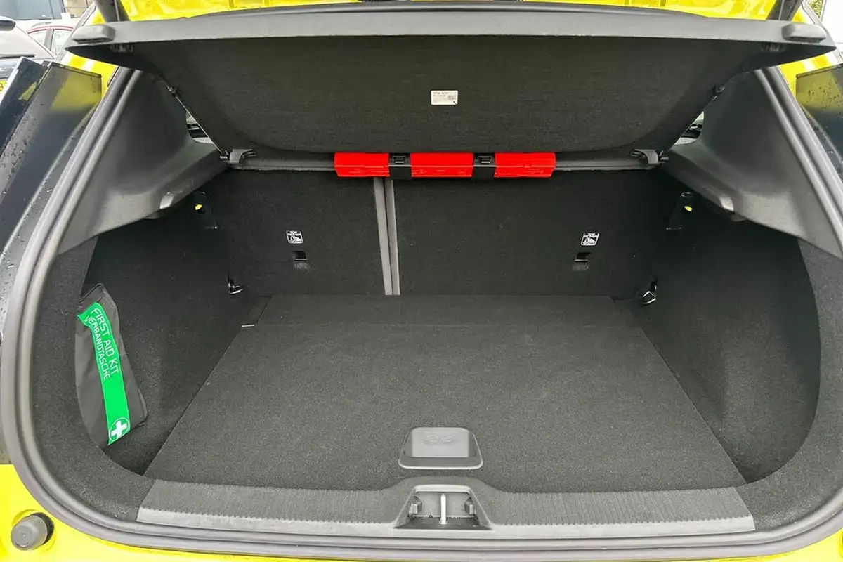 2024-volvo-ex30-e-twin-ultra-big-7