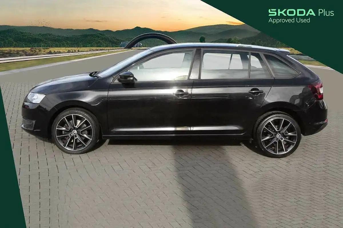 2017-skoda-rapid-spaceback-12-tsi-se-sport-big-11