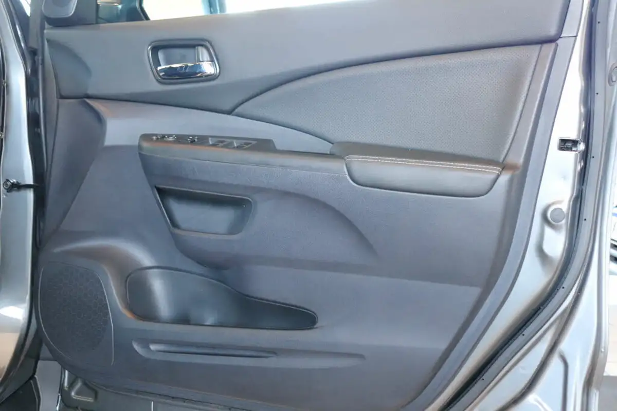 2018-honda-cr-v-20-i-vtec-sr-auto-big-52