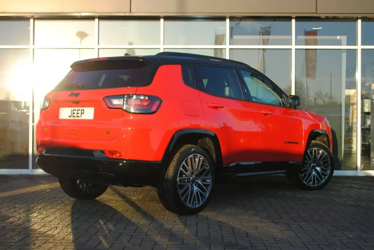 2024-jeep-compass-15-altitude-big-7