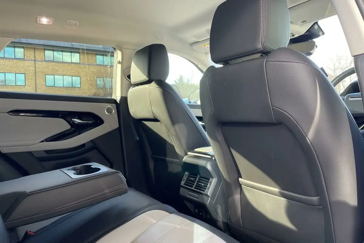 2024-land-rover-range-rover-evoque-20-d200-dynamic-se-big-26