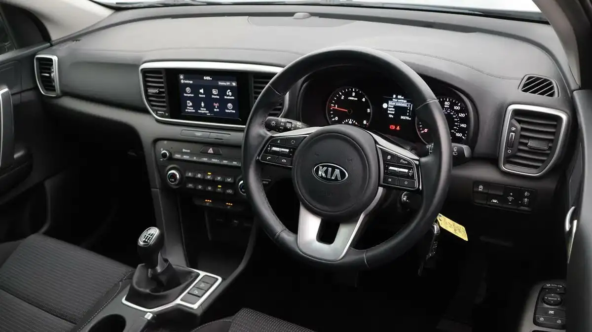 2020-kia-sportage-16crdi-2-48v-dct-big-9