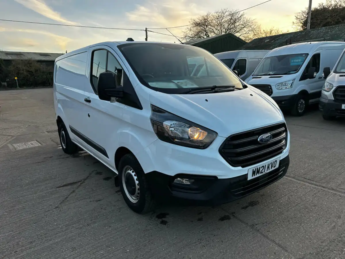 2021-ford-transit-custom-20tdci-300-l1h1-leader-130pseu6dt-panel-van-big-11