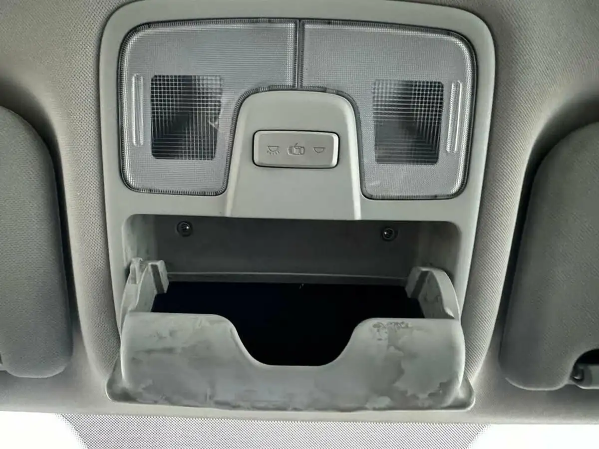 2011-hyundai-ix35-17td-style-big-32