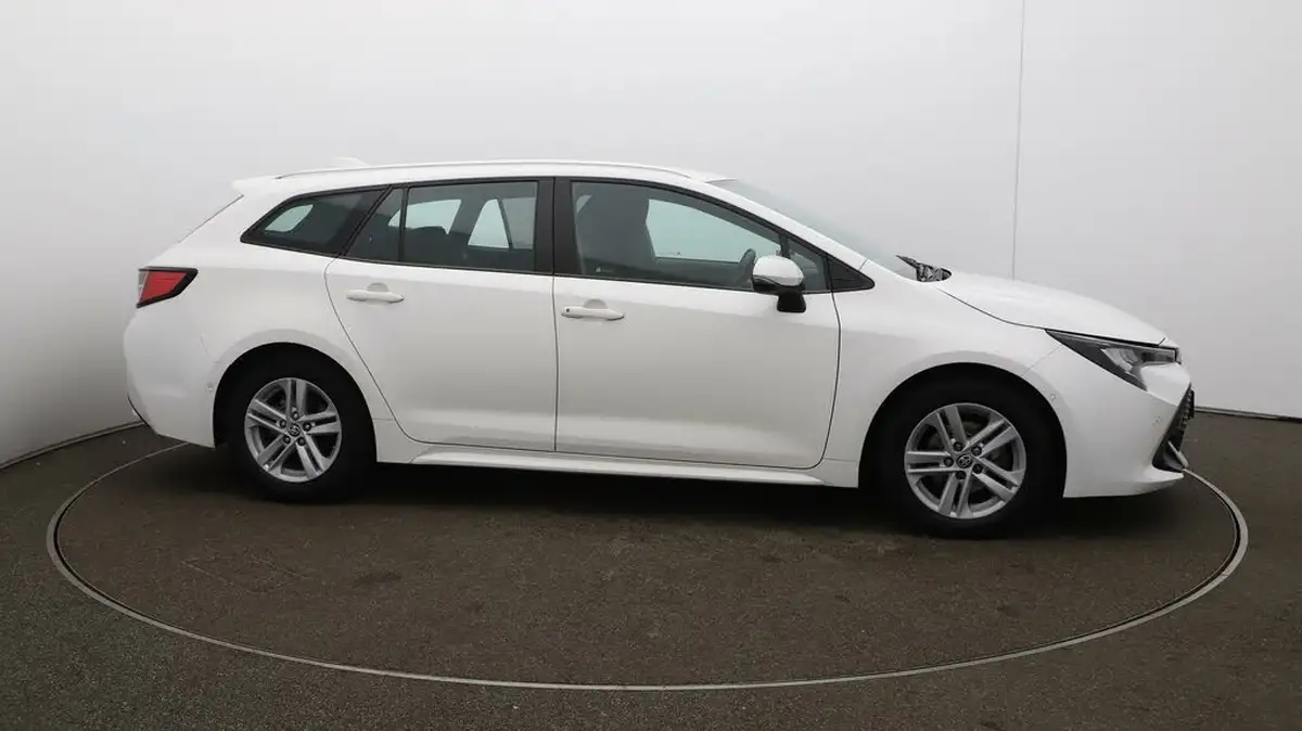 2021-toyota-corolla-18-vvt-i-icon-tech-spare-wheel-touring-sports-5d-big-39