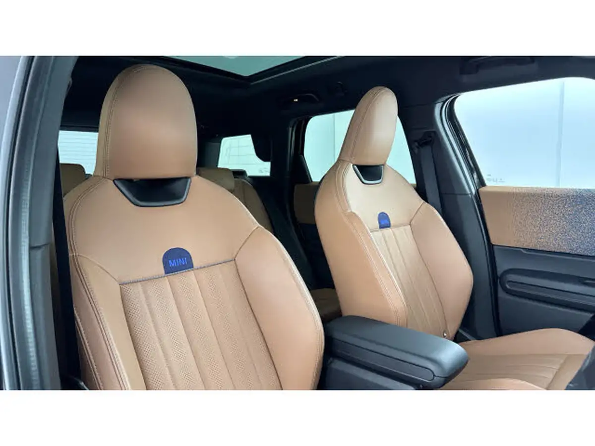2024-mini-countryman-15-cooper-c-exclusive-big-27