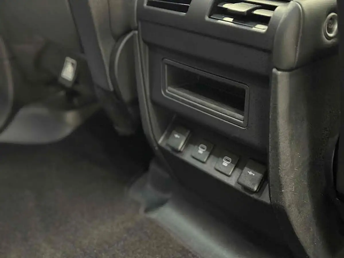 2021-land-rover-110-defender-30-d300-hse-2996cc-big-20