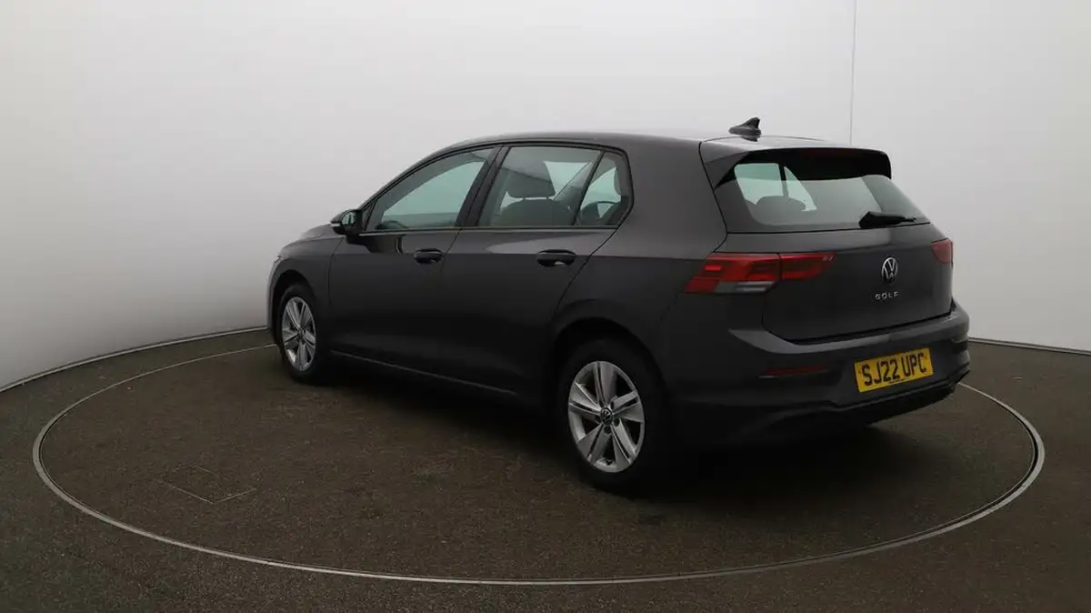 2022-volkswagen-golf-20tdi-life-hatchback-big-53