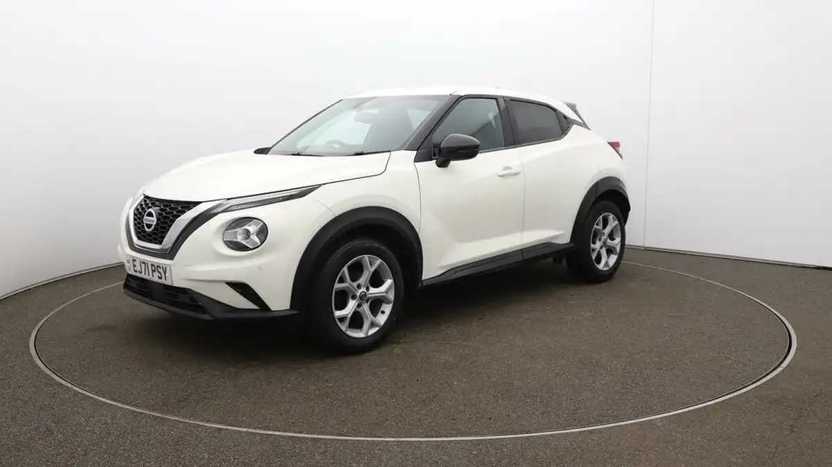 2022-nissan-juke-10-dig-t-n-connecta-big-3