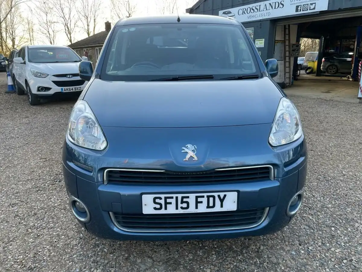 2015-peugeot-partner-16hdi-tepee-s-92bhp-big-1
