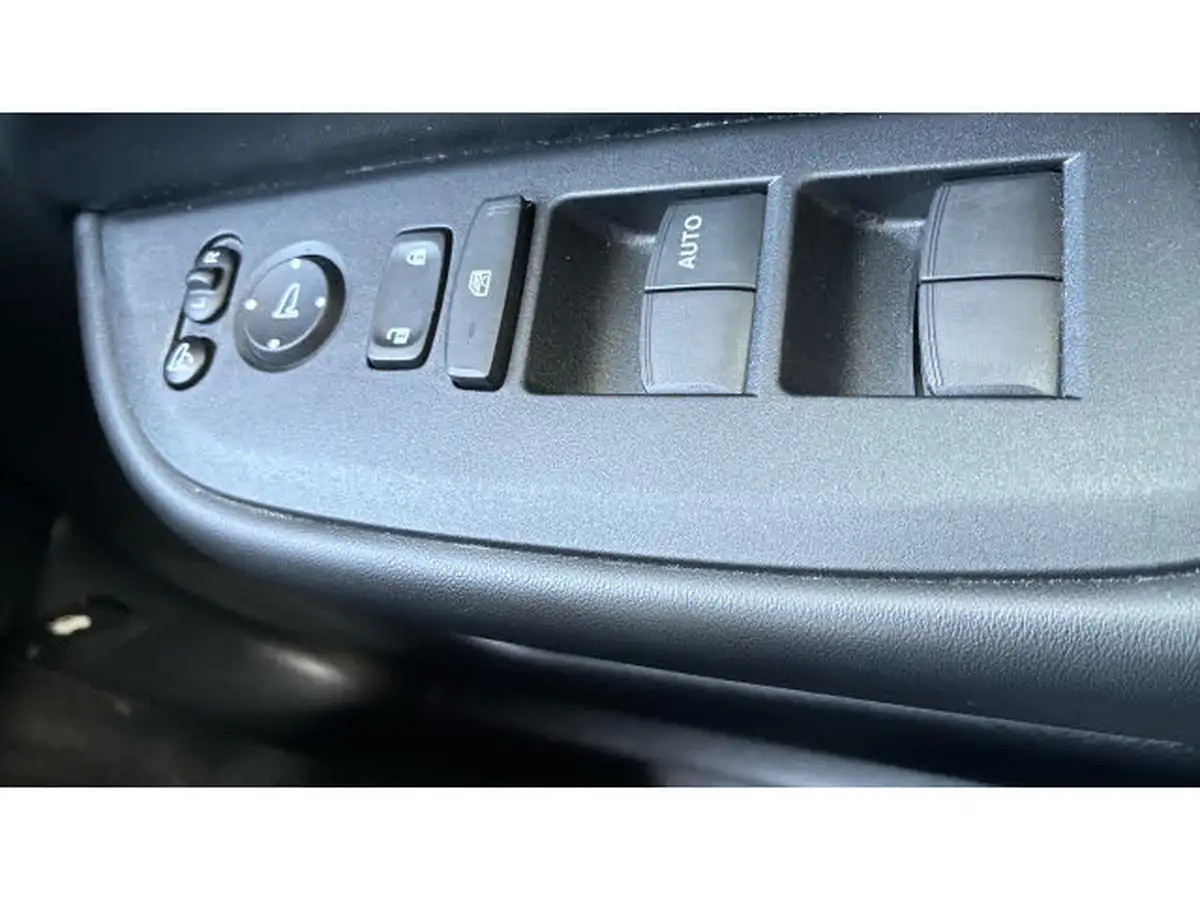 2022-honda-jazz-15-i-mmd-sr-109ps-big-17