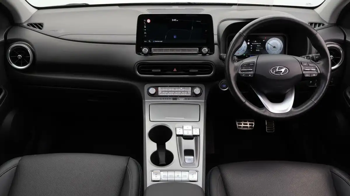 2021-hyundai-kona-e-ultimate-big-13