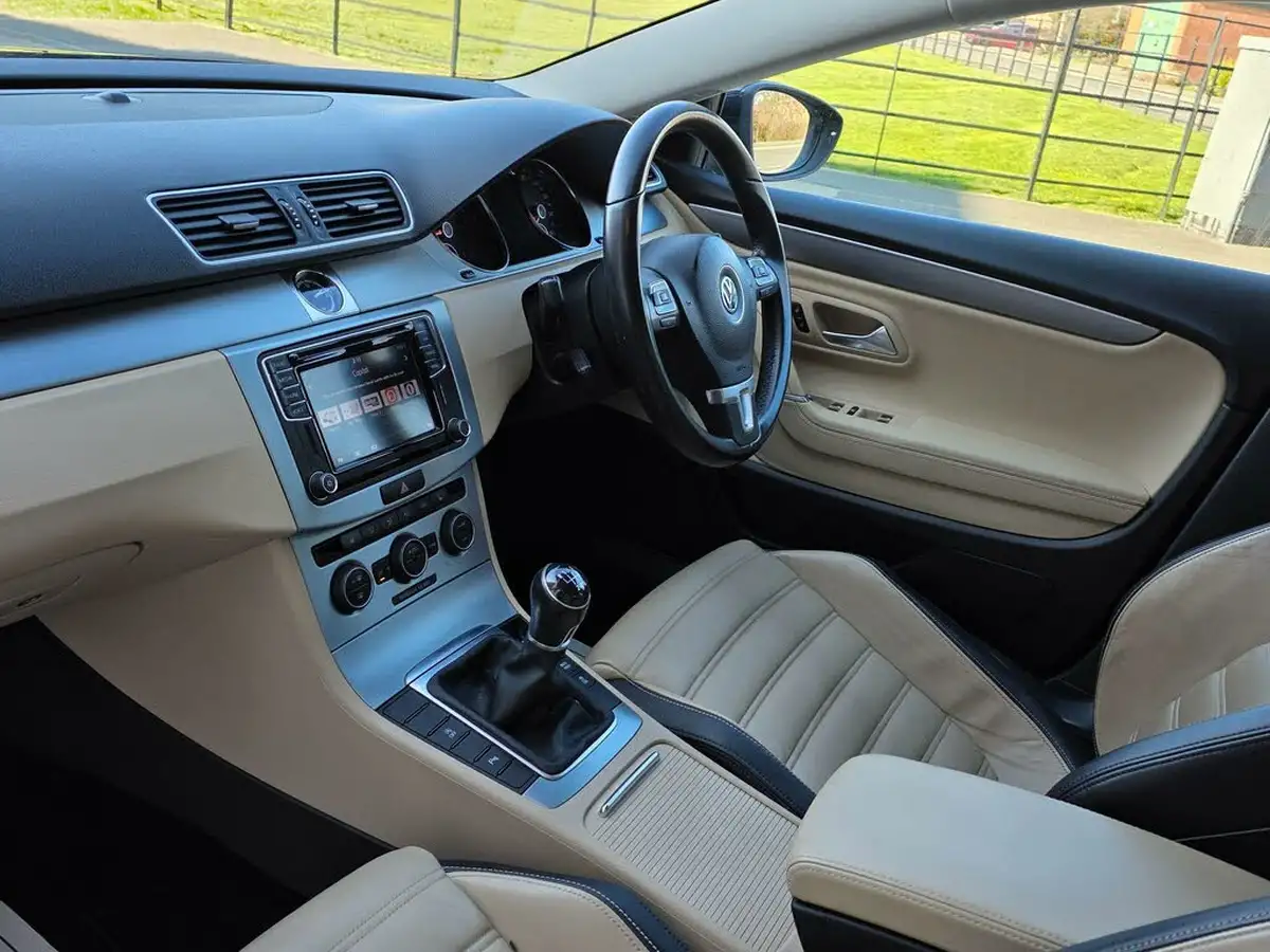 2016-volkswagen-cc-20tdi-gt-150ps-big-10