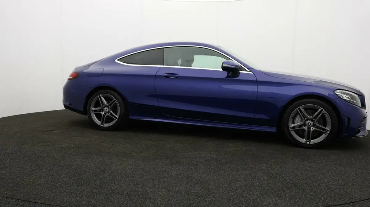 2020-mercedes-benz-c-class-20d-c300d-amg-line-244ps-coupe-2d-big-33
