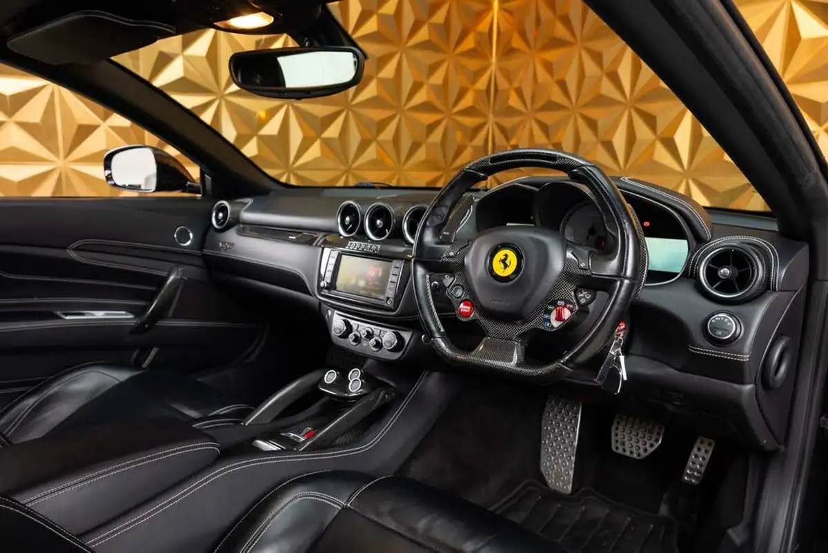 2012-ferrari-ff-63-big-11