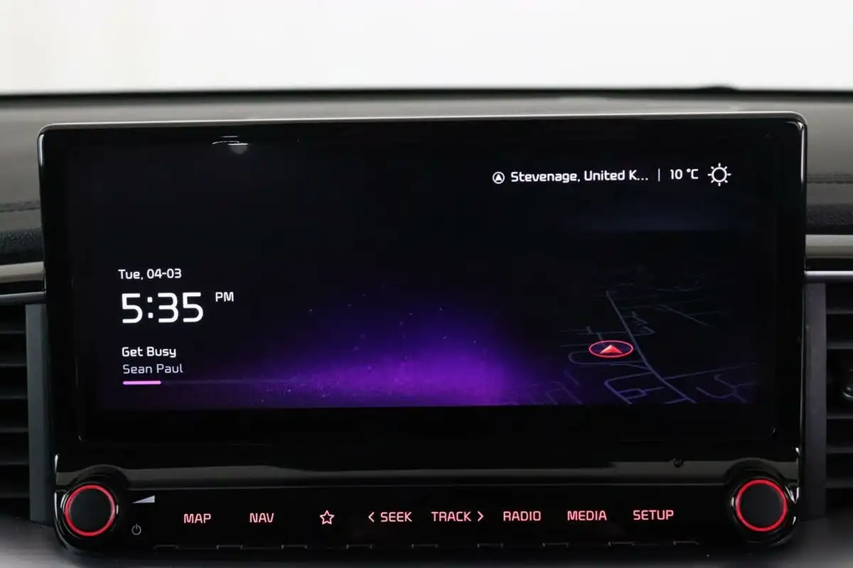 2022-kia-ceed-15-t-gdi-3-hatchback-big-22