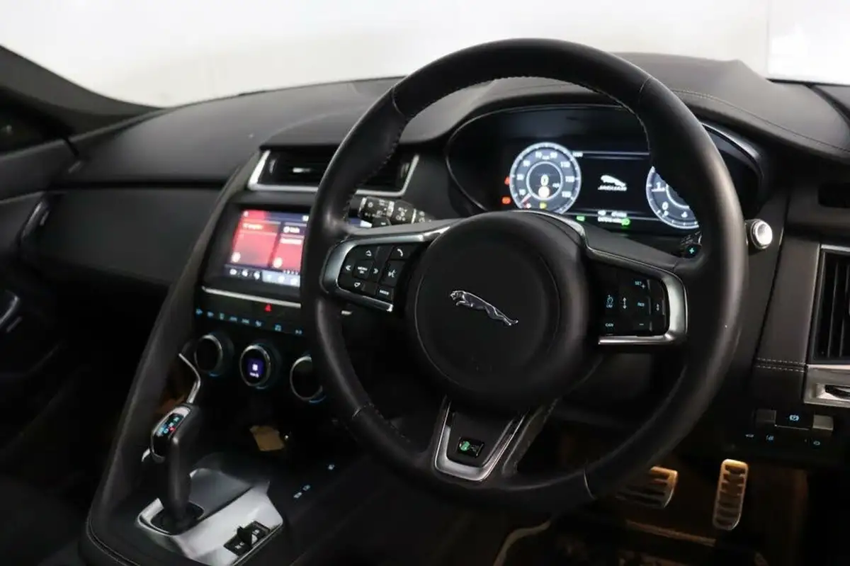 2018-jaguar-e-pace-20-i4d-r-dynamic-hse-180ps-big-24