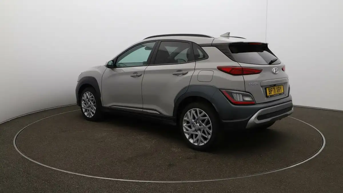 2022-hyundai-kona-16-gdi-premium-big-5