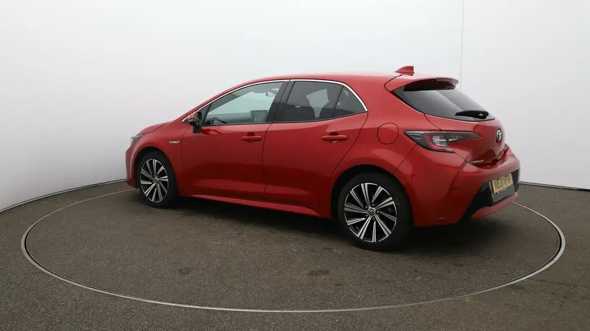 2021-toyota-corolla-18-vvt-i-design-spare-wheel-hatchback-5d-big-34