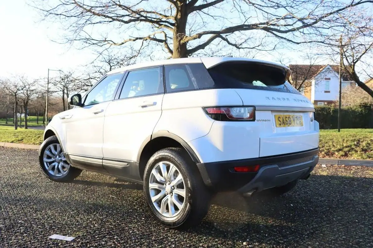 2018-land-rover-range-rover-evoque-20ed4-se-big-8