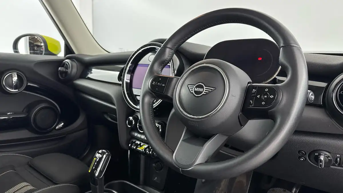 2021-mini-cooper-e-cooper-s-1-big-8