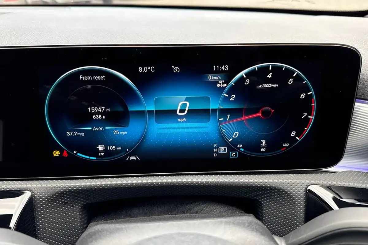 2023-mercedes-benz-a-class-13-a180-amg-line-executive-hatchback-5d-7g-dct-big-29