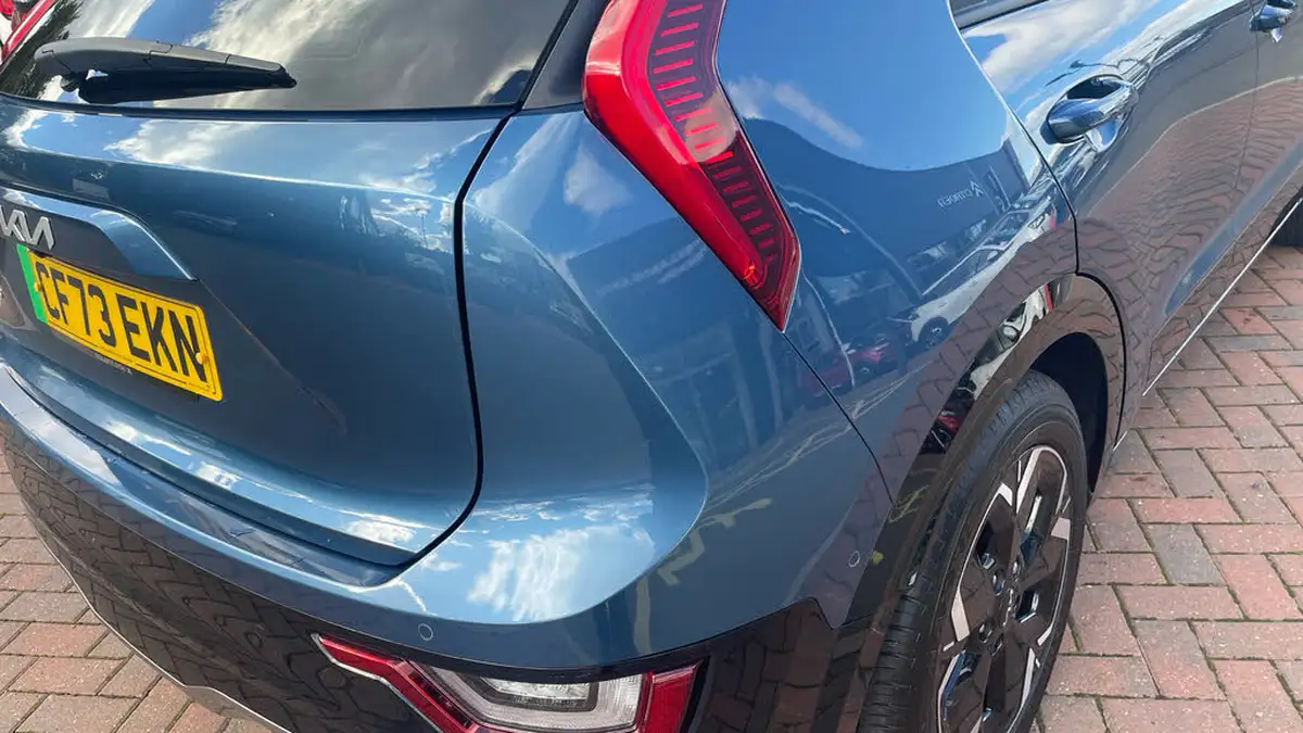 2023-kia-niro-ev-e-4-heat-pump-big-43