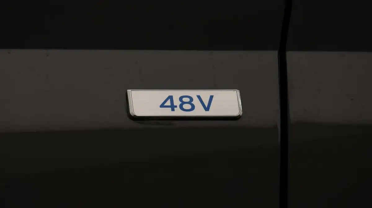 2023-hyundai-i20-10-t-gdi-se-connect-eclutch-imt-big-20