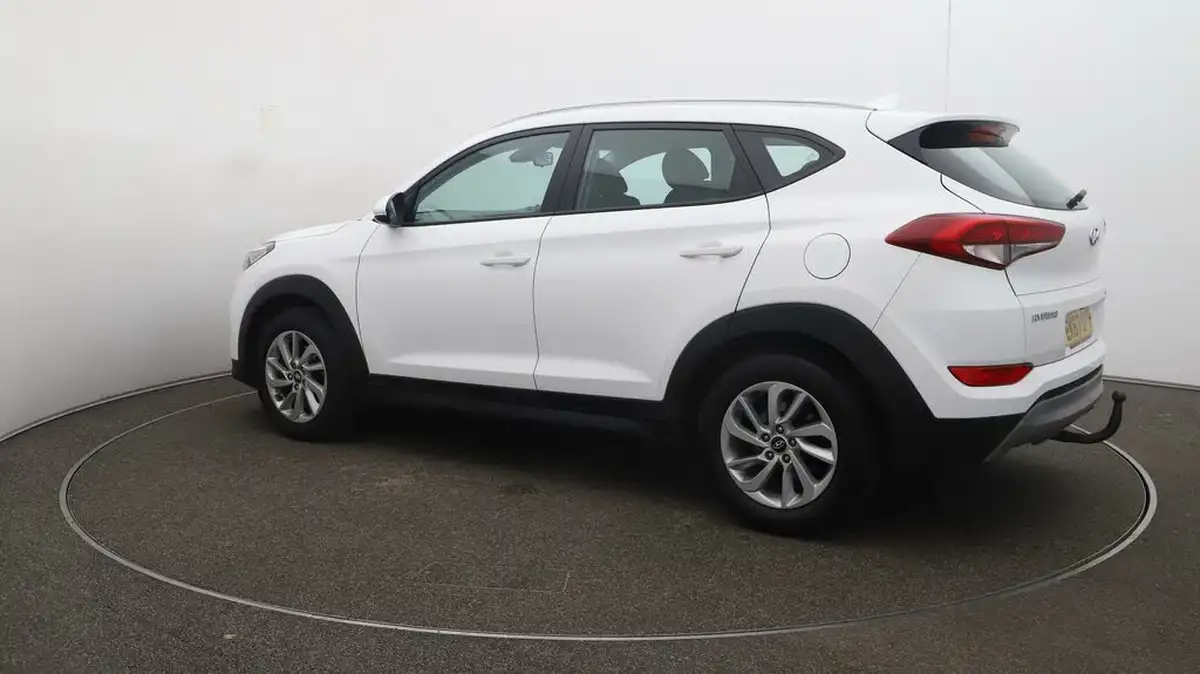 2017-hyundai-tucson-20crdi-se-nav-136ps-auto-big-28