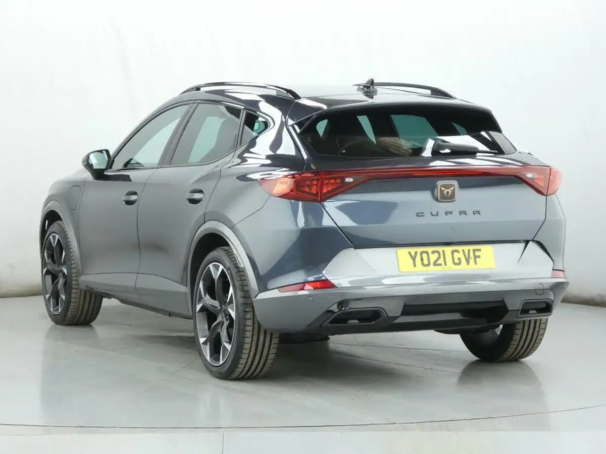 2021-cupra-formentor-14-e-hybrid-v2-big-5