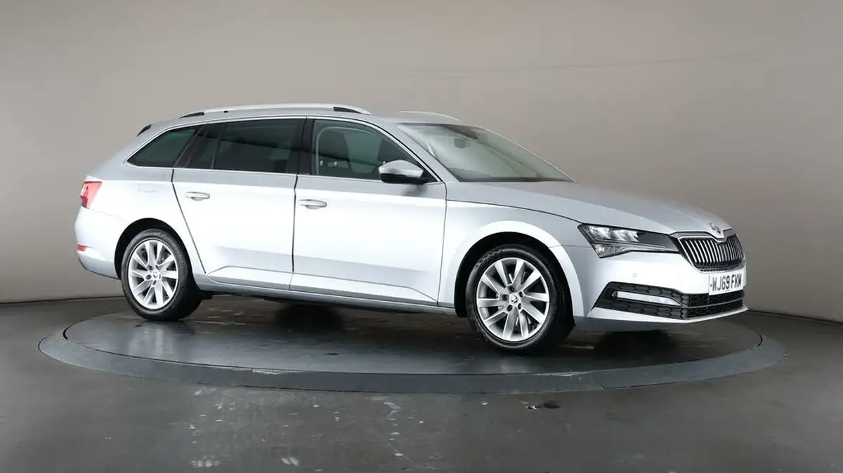 2019-skoda-superb-15-tsi-se-technology-estate-big-53