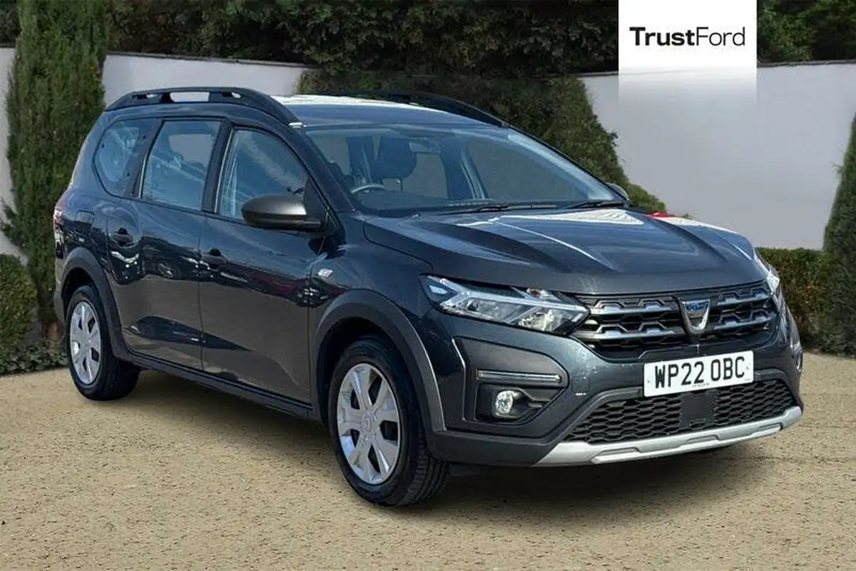 2022-dacia-jogger-10-tce-essential-big-0