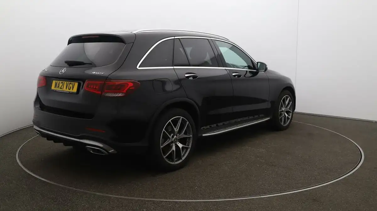 2021-mercedes-benz-glc-class-20d-glc300d-amg-line-premium-plus-245ps-station-wagon-5d-big-55