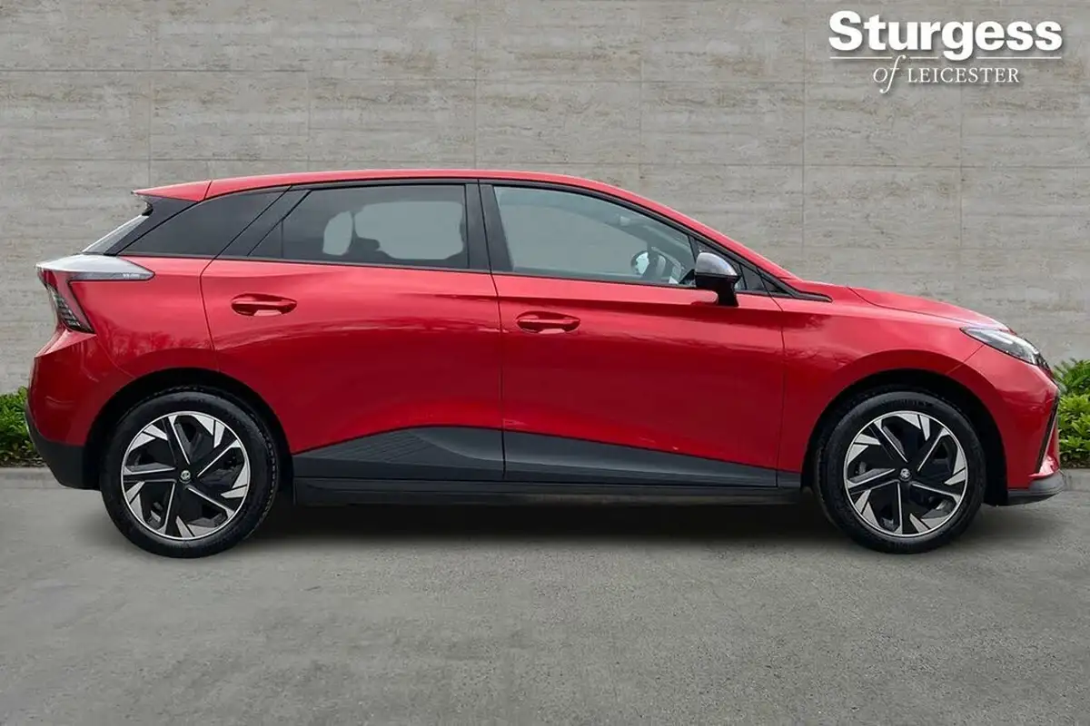 2023-mg-mg4-e-trophy-ev-203ps-long-big-7