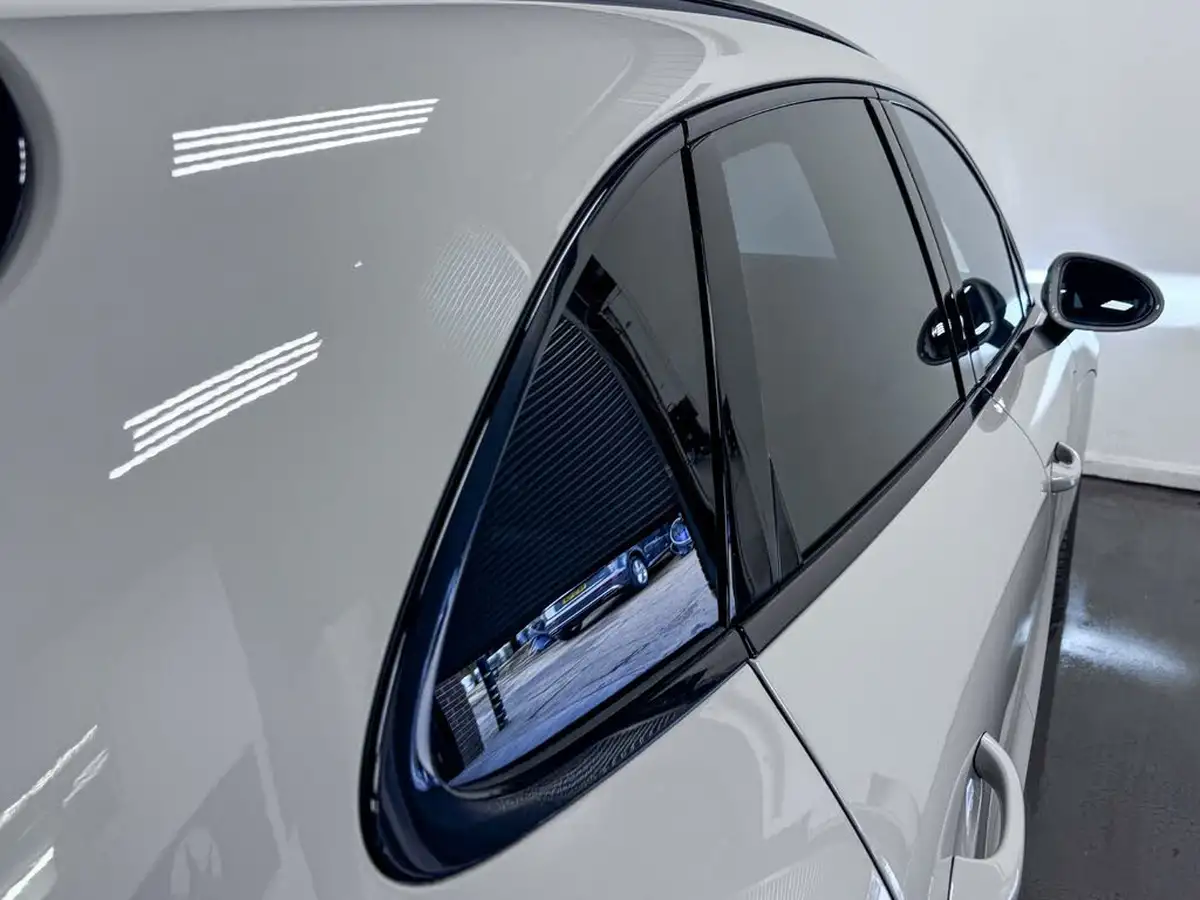 2020-porsche-macan-30-v6-s-big-52