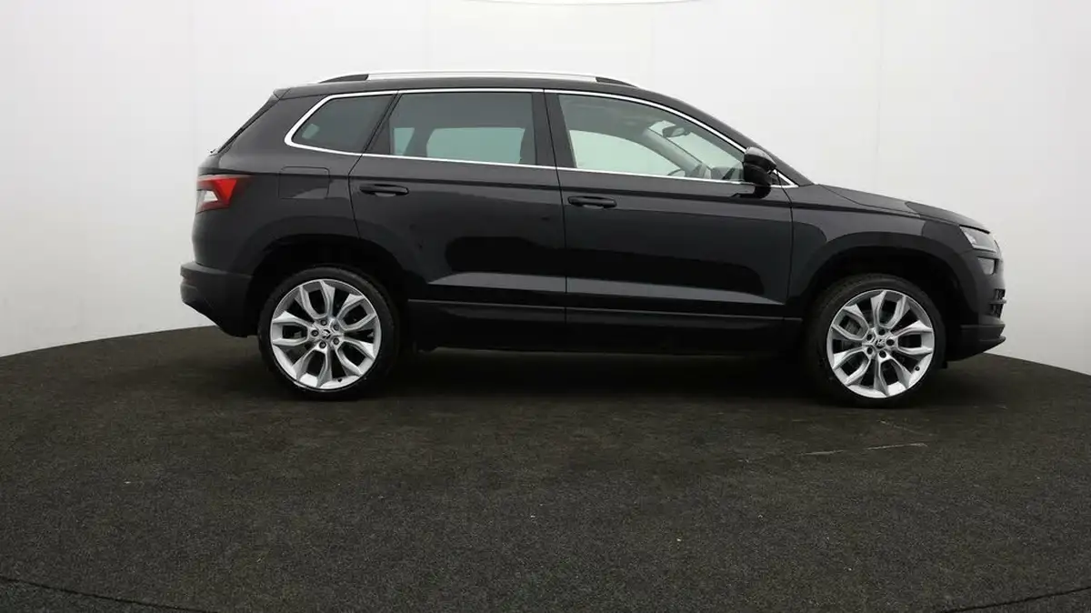 2022-skoda-karoq-15-tsi-se-l-dsg-big-30