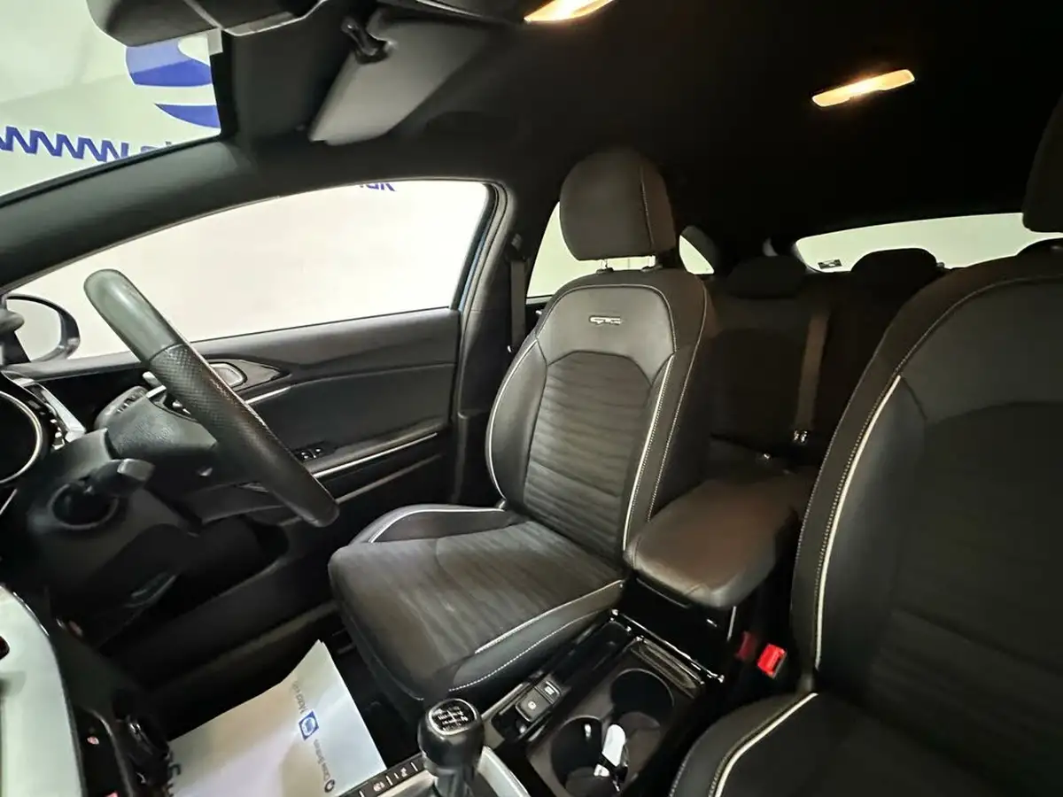 2022-kia-pro-ceed-15-t-gdi-gt-line-big-31