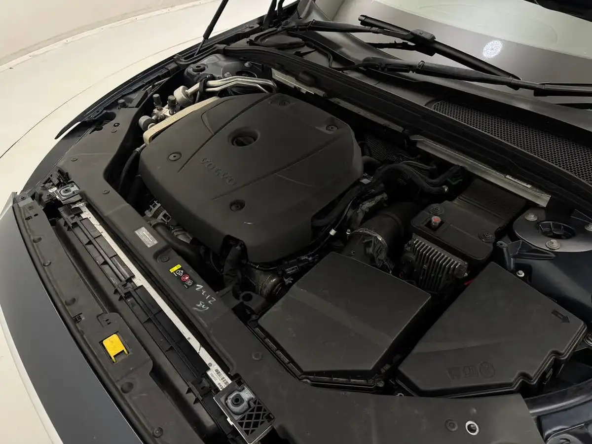 2020-volvo-s60-20-b5-inscription-big-28