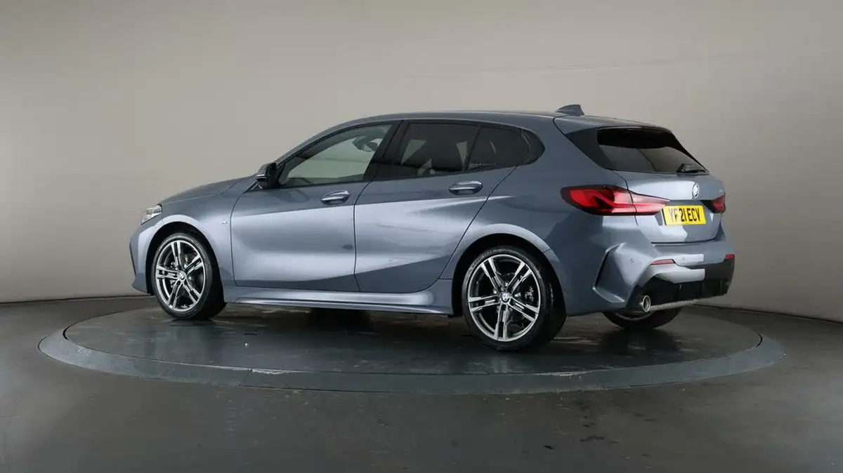 2021-bmw-1-series-15-118i-m-sport-lcp-dct-big-67