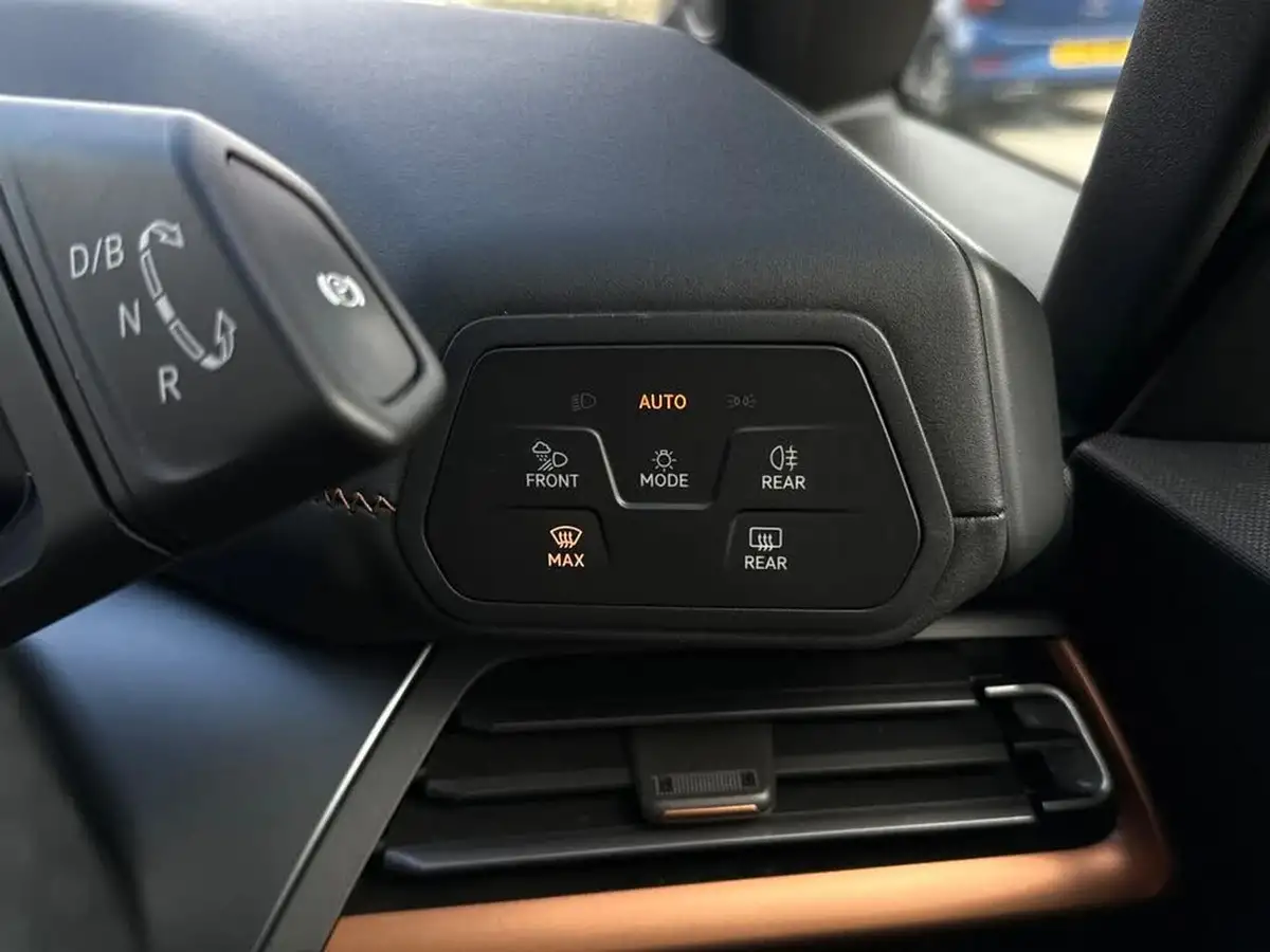 2022-cupra-born-e-v3-230ps-77kwh-e-boost-big-40
