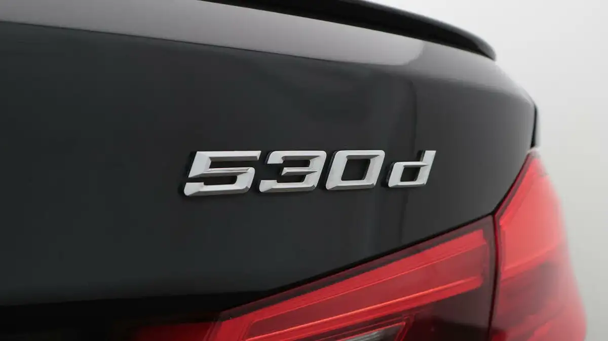 2018-bmw-5-series-30td-530d-m-sport-saloon-4d-big-24