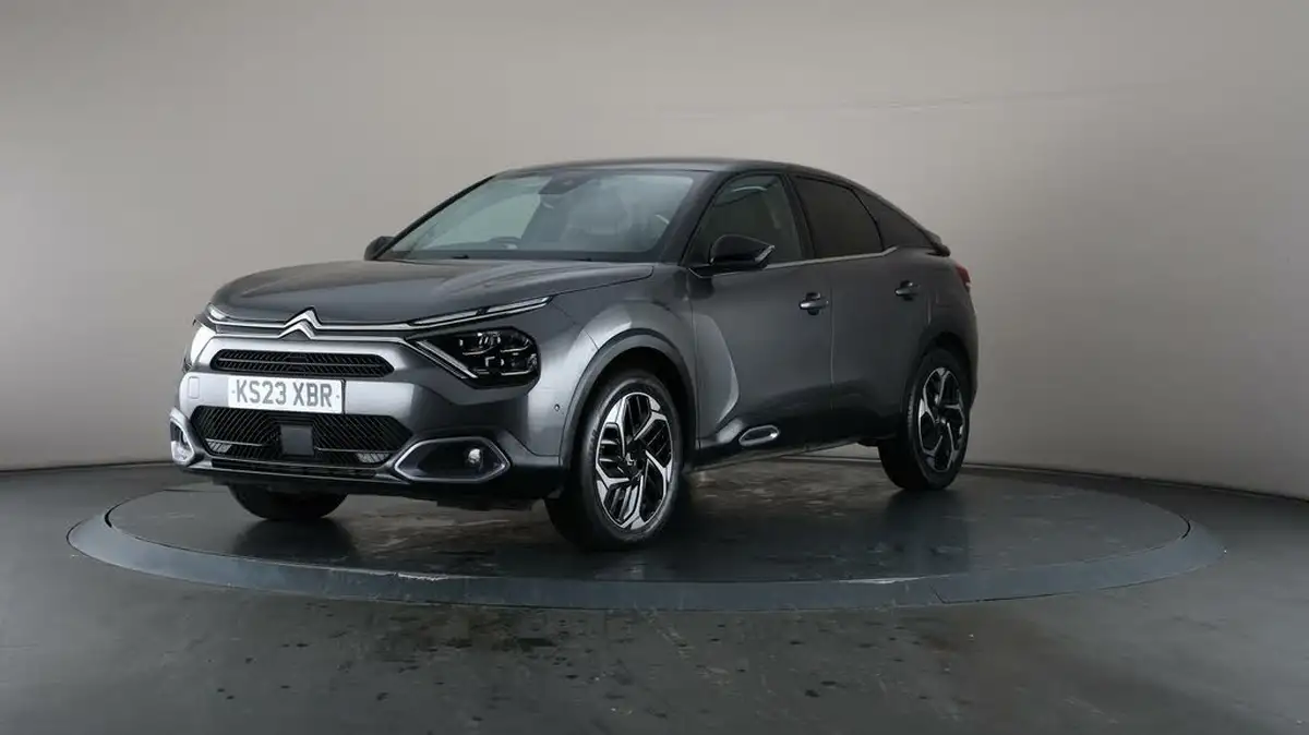 2023-citroen-c4-15bluehdi-shine-plus-big-39